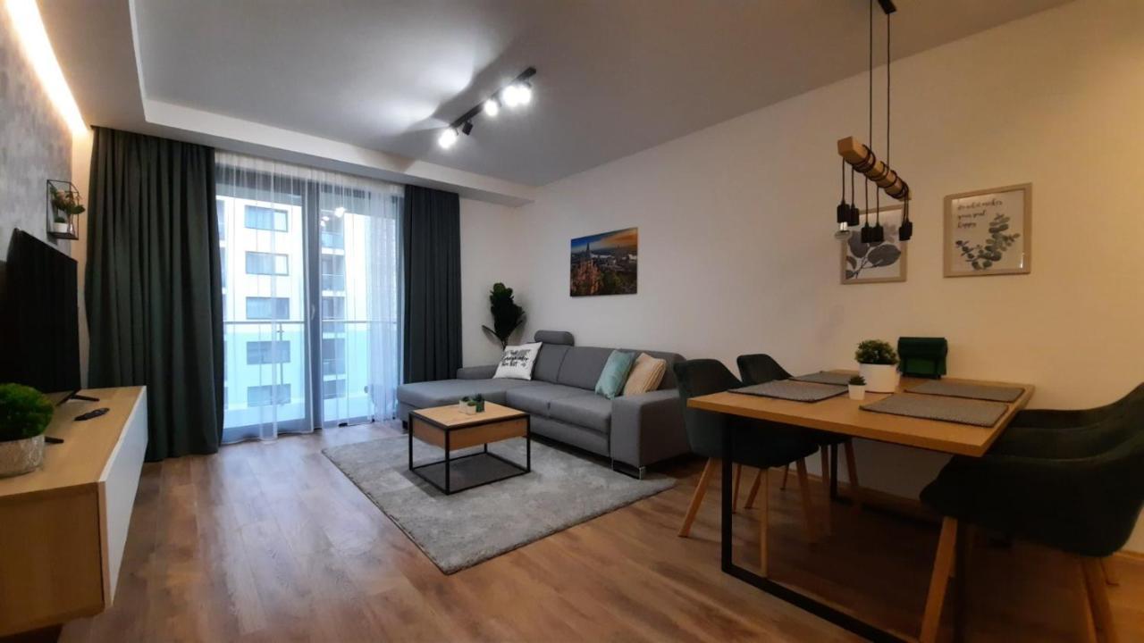 Bpr Space Grey Home With Balcony Budapest Luaran gambar